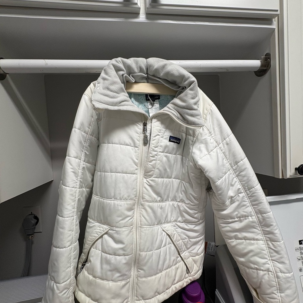 Patagonia White Puffer Jacket